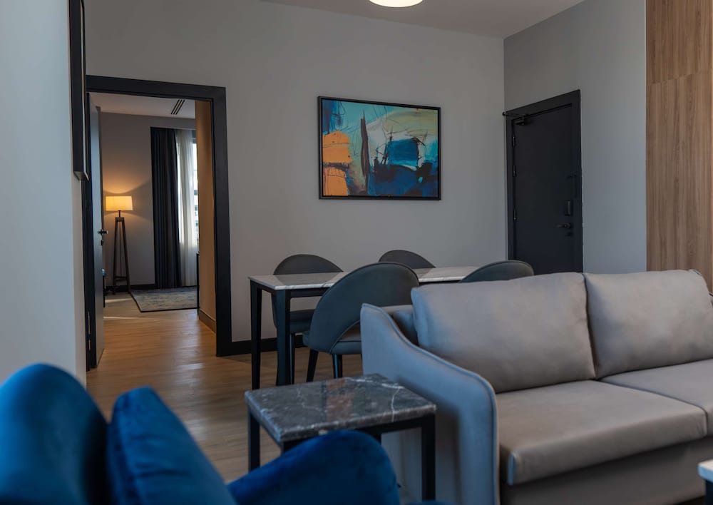 Radisson Blu Hotel Amman, Galleria Mall 33/50