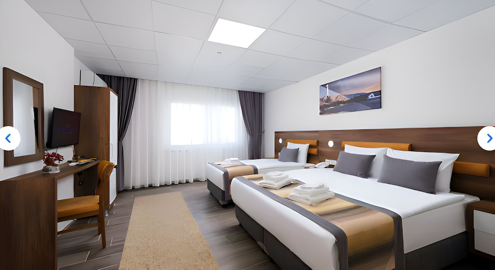 Grand Gulluk Hotel 26/56