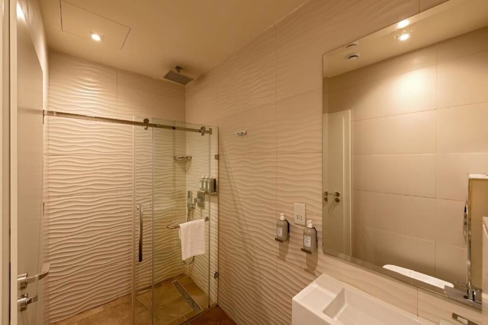 Deluxe, Twin Beds