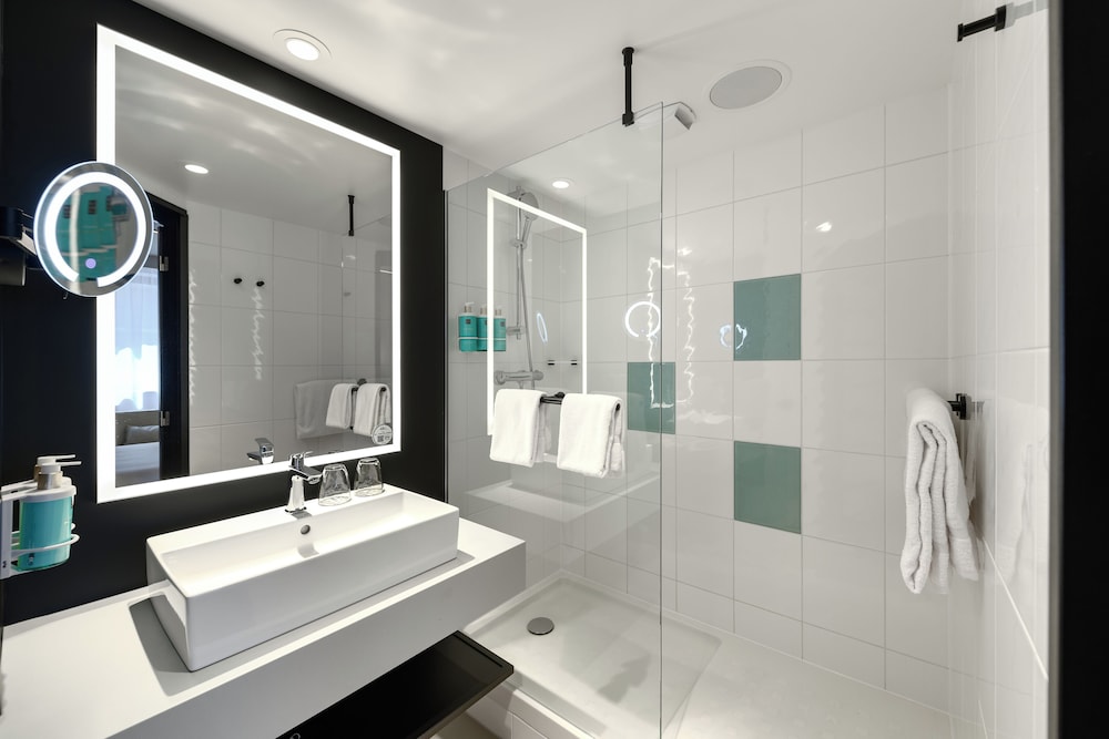 Novotel Munchen Airport 50/50