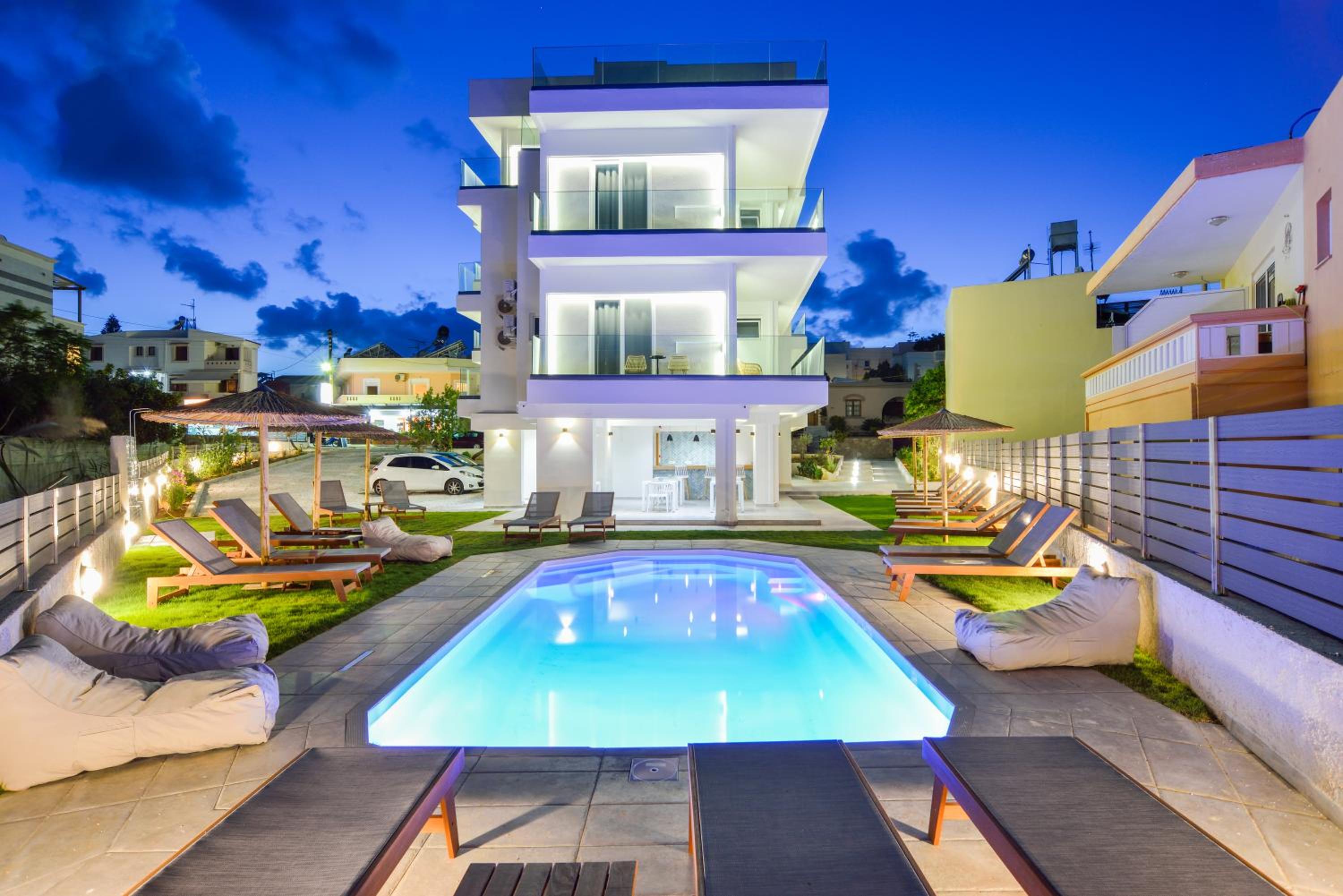 1 BEDROOM, SUITE, SEA VIEW