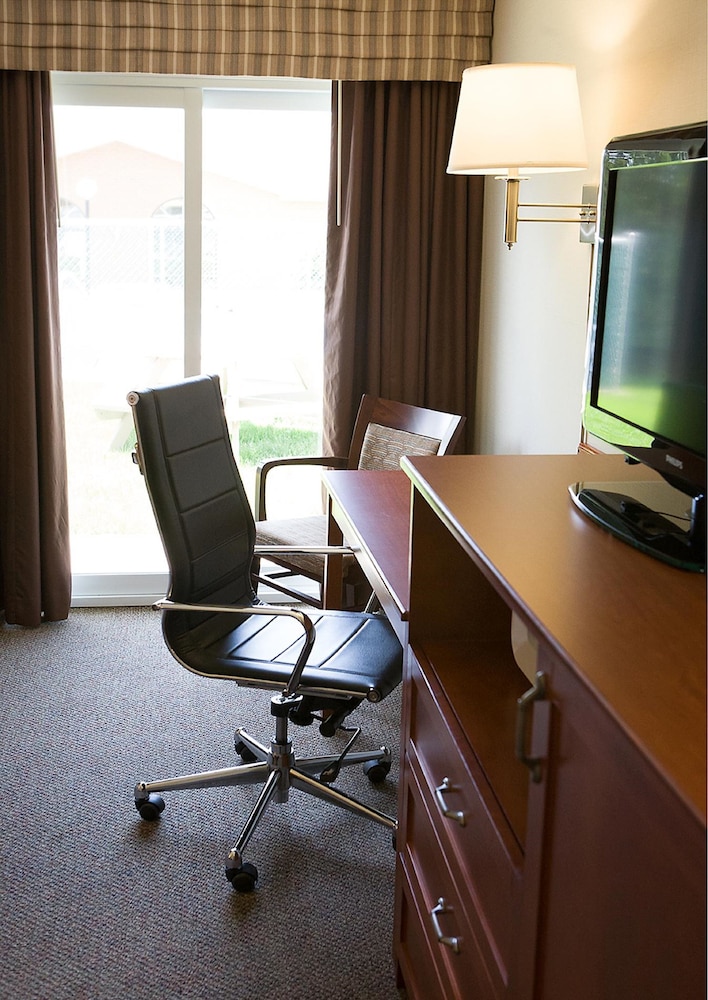 Super 8 by Wyndham Port Elgin 30/35
