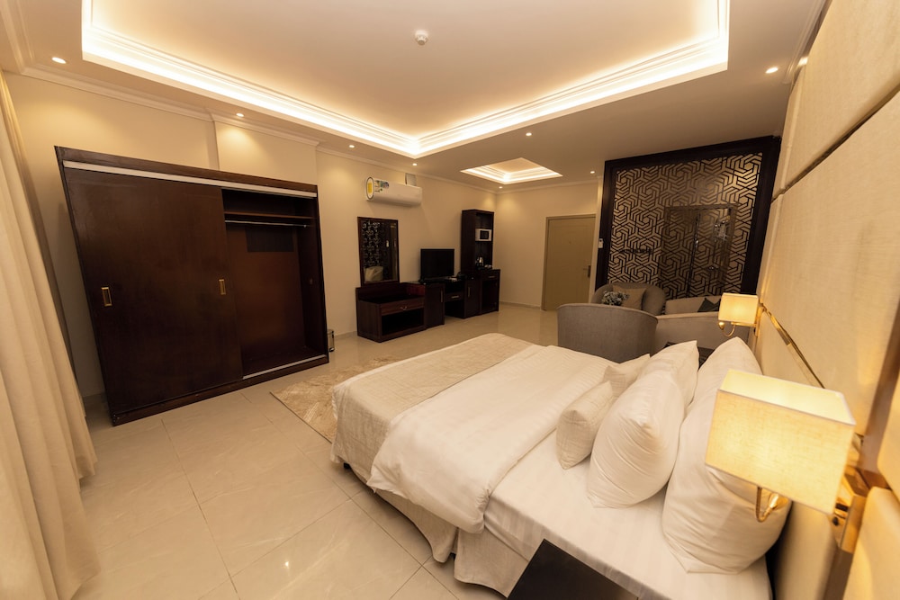 برج الحياة -الملز(Burj Al Hayat Furnished Suites Al Mallaz) 21/50