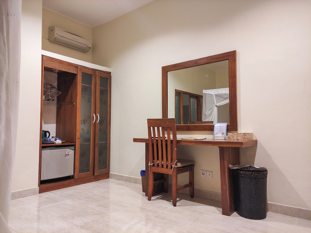 Puri Sari Beach Hotel 4/50