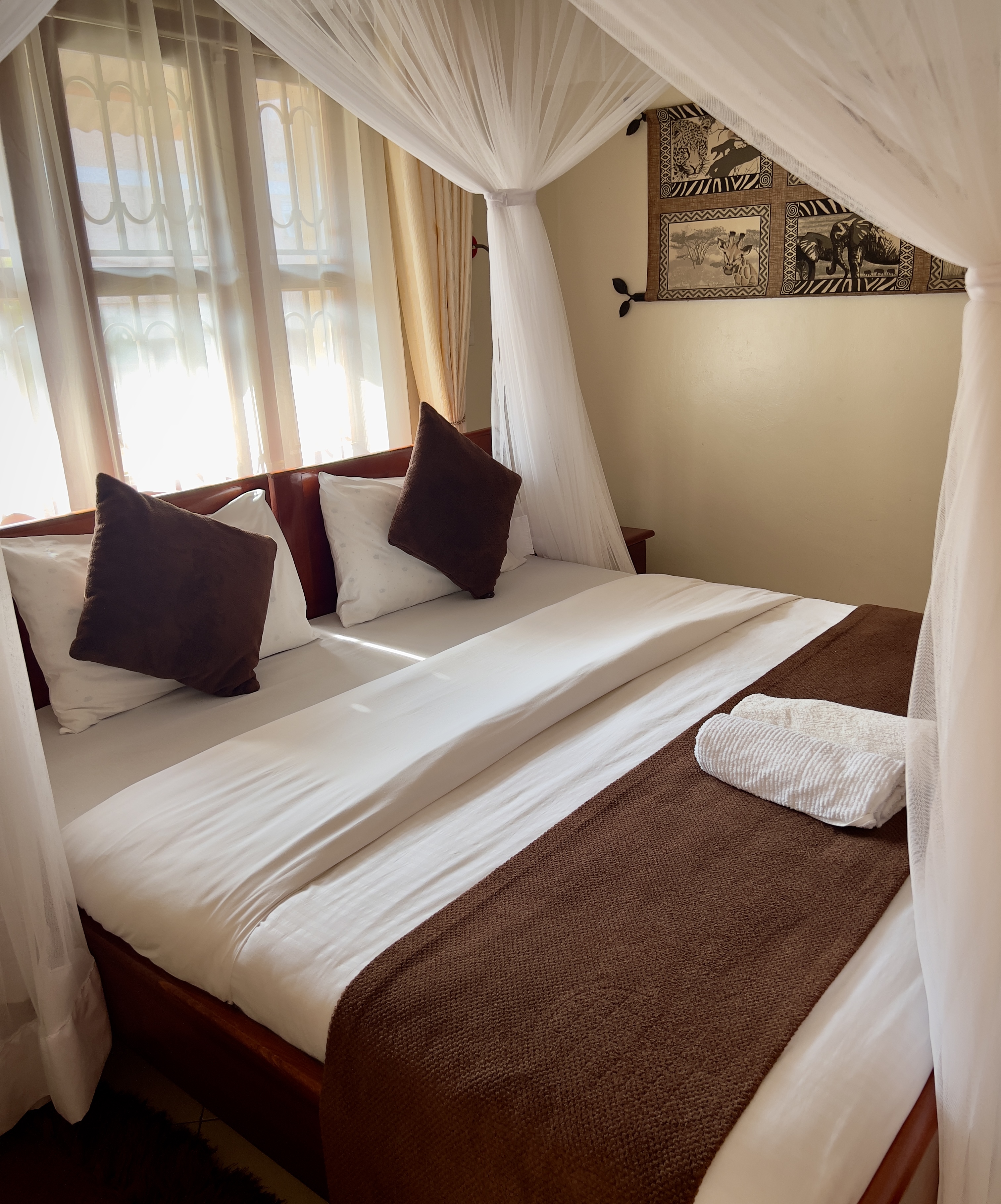 Sunset hotel Entebbe 9/35