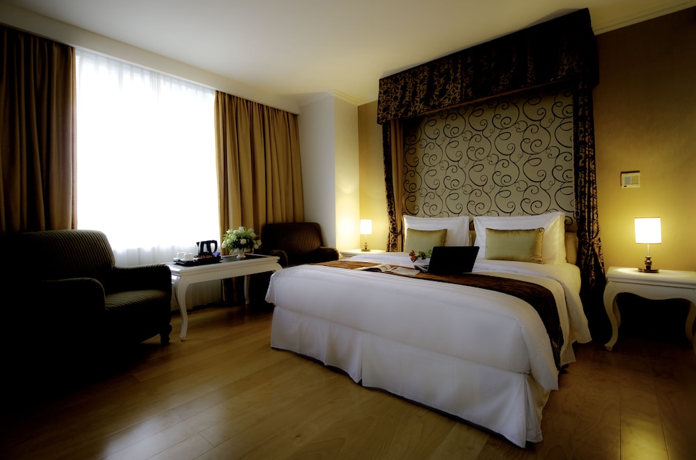 Amos Cozy Hotel 25/66