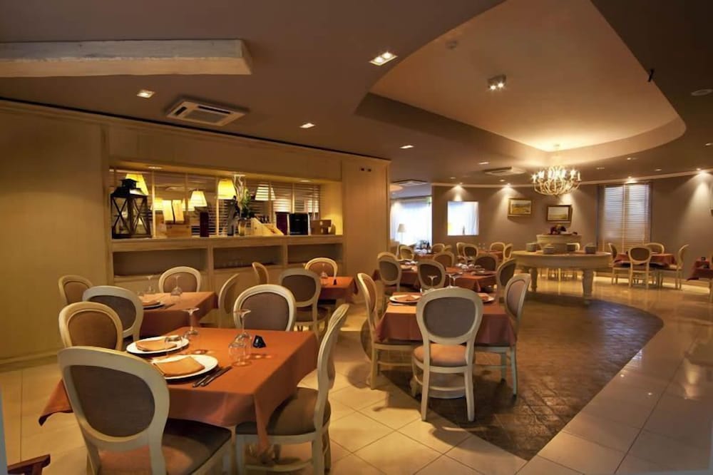 Hotel Gran Paradiso 58/73
