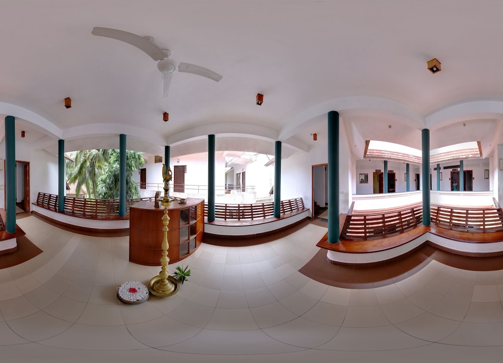 Estuary Sarovar Premiere , Poovar Island 24/50