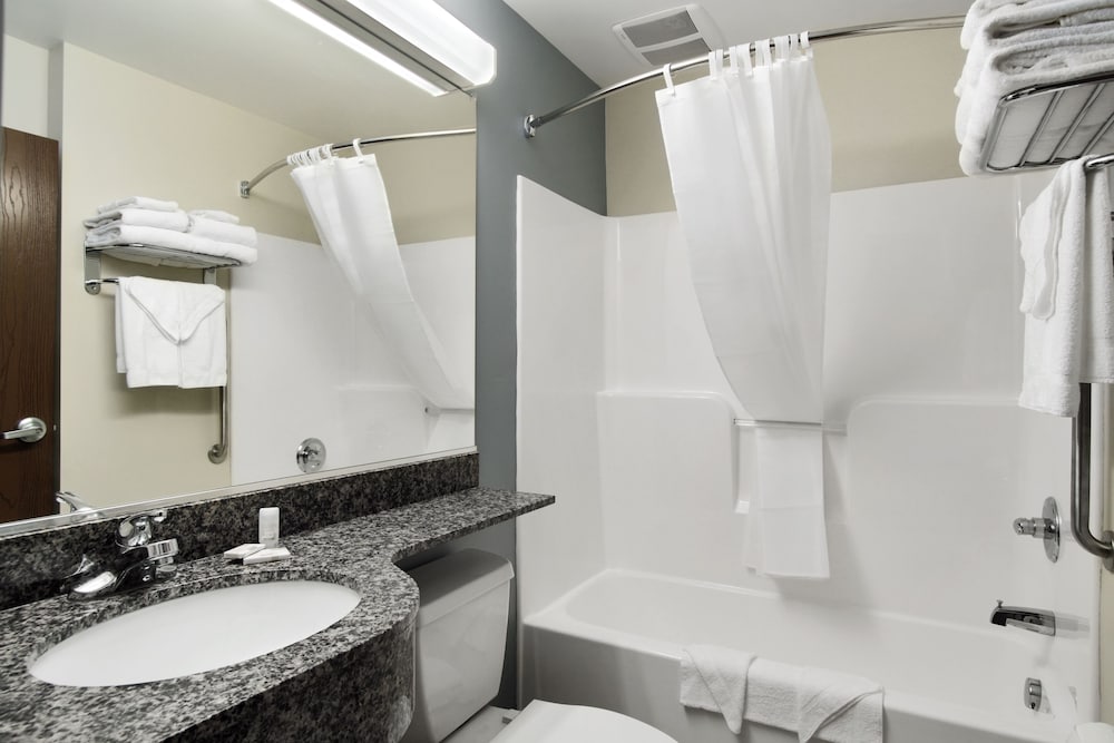 جناح بسرير كوين، Microtel Inn & Suites By Wyndham Waynesburg 10/10