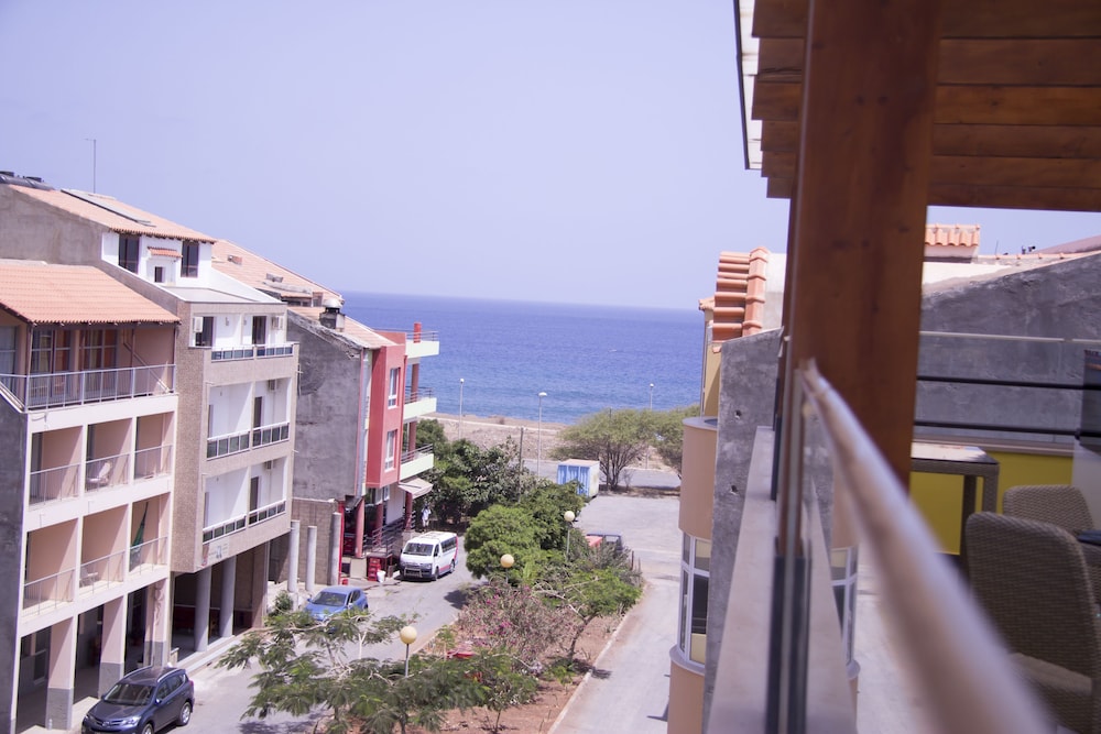 Vivi Hotel 42/45