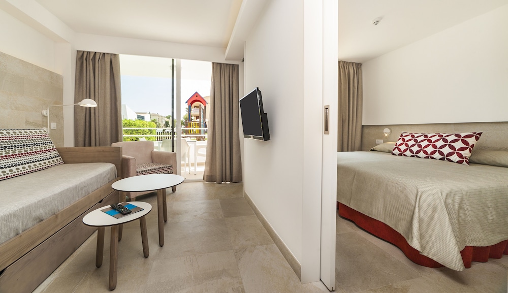 Hoposa Villaconcha Aparthotel 6/50