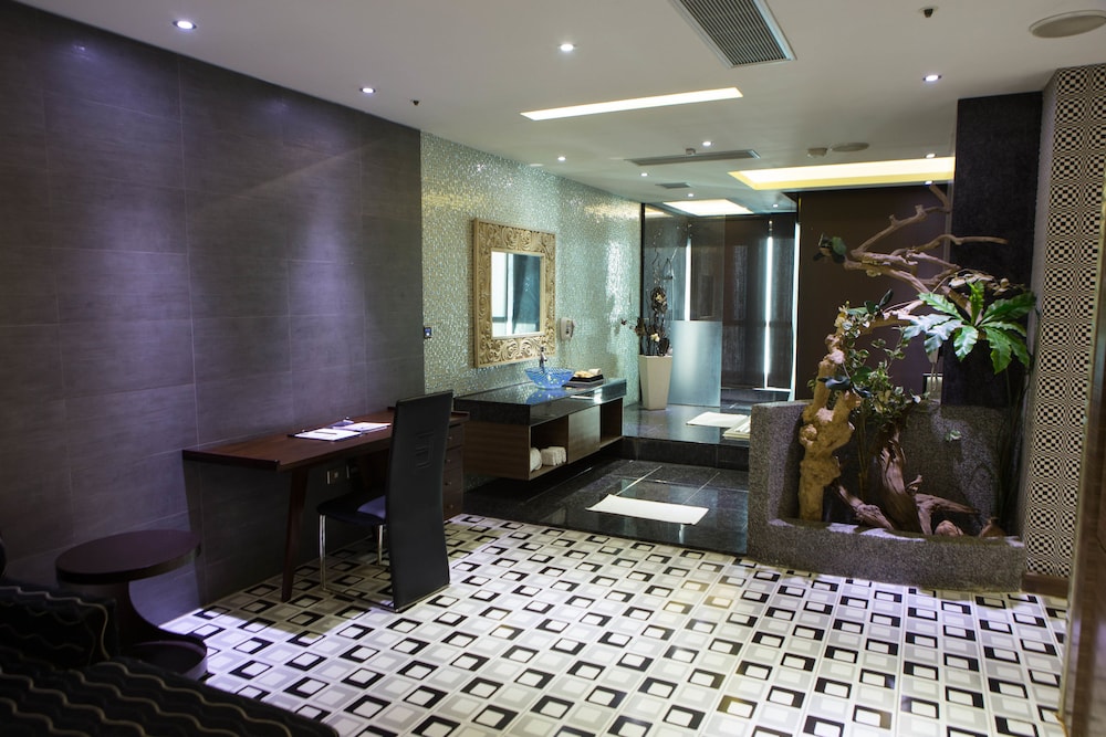 All-Ur Boutique Motel Kaohsiung Branch 7/100