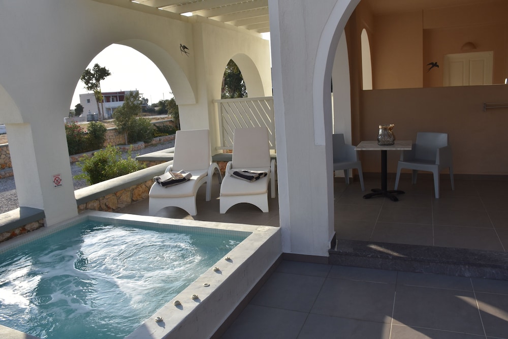 DE NAXIA SUITES 25/57