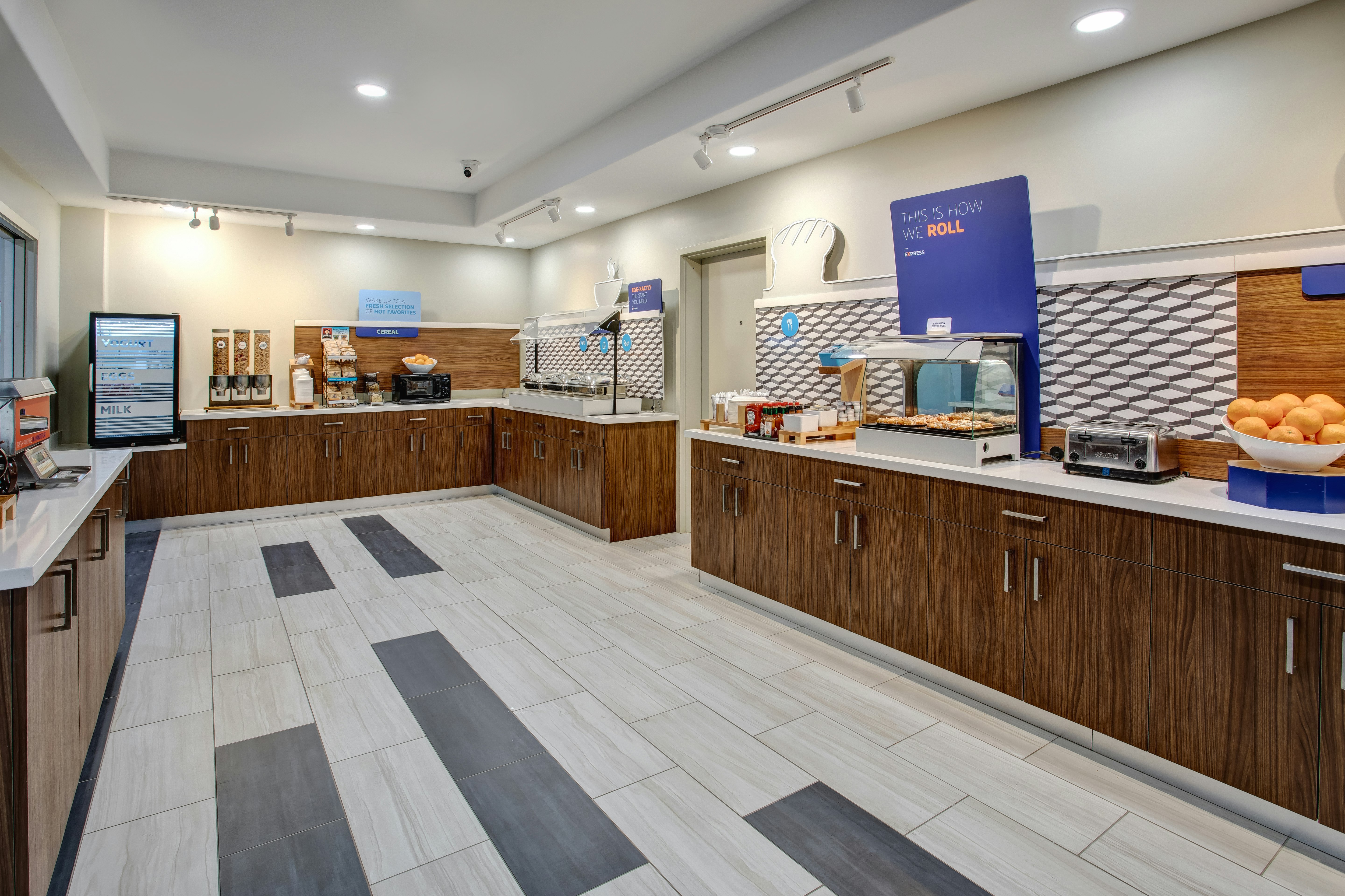 Holiday Inn Express Hotel Suites Katy 8/41