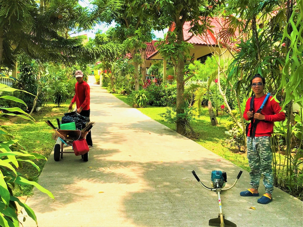 Chor Chang Villa Resort 43/50