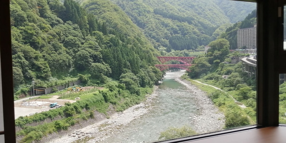 Kurobe Unazukionsen Yamanoha (ex New Otani Unatsuki) 71/74
