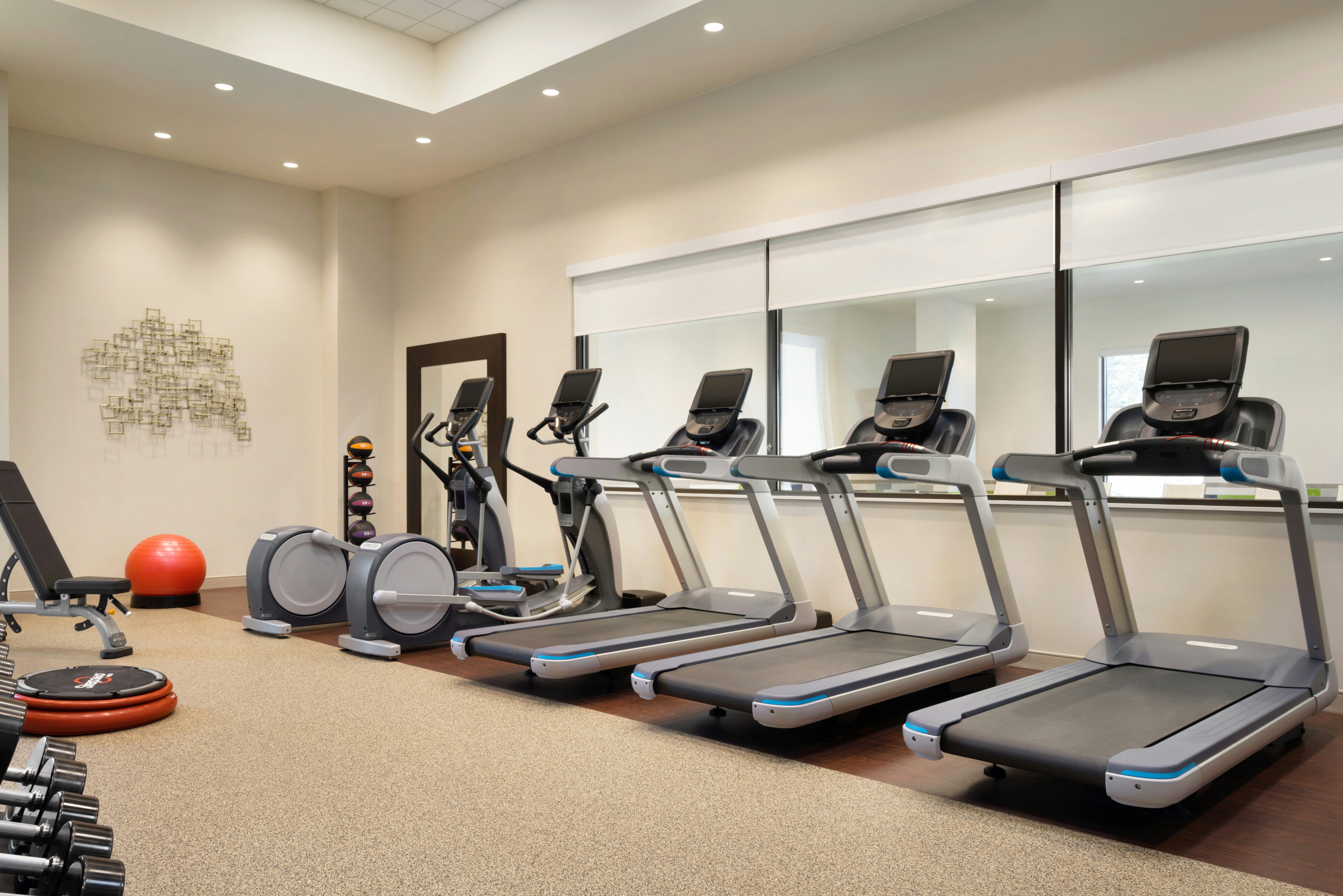 Embassy Suites by Hilton Syracuse Destiny USA 28/54