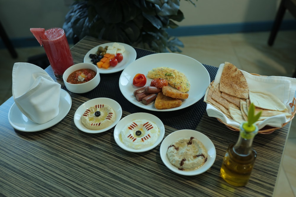 Arman Hotel 35/50