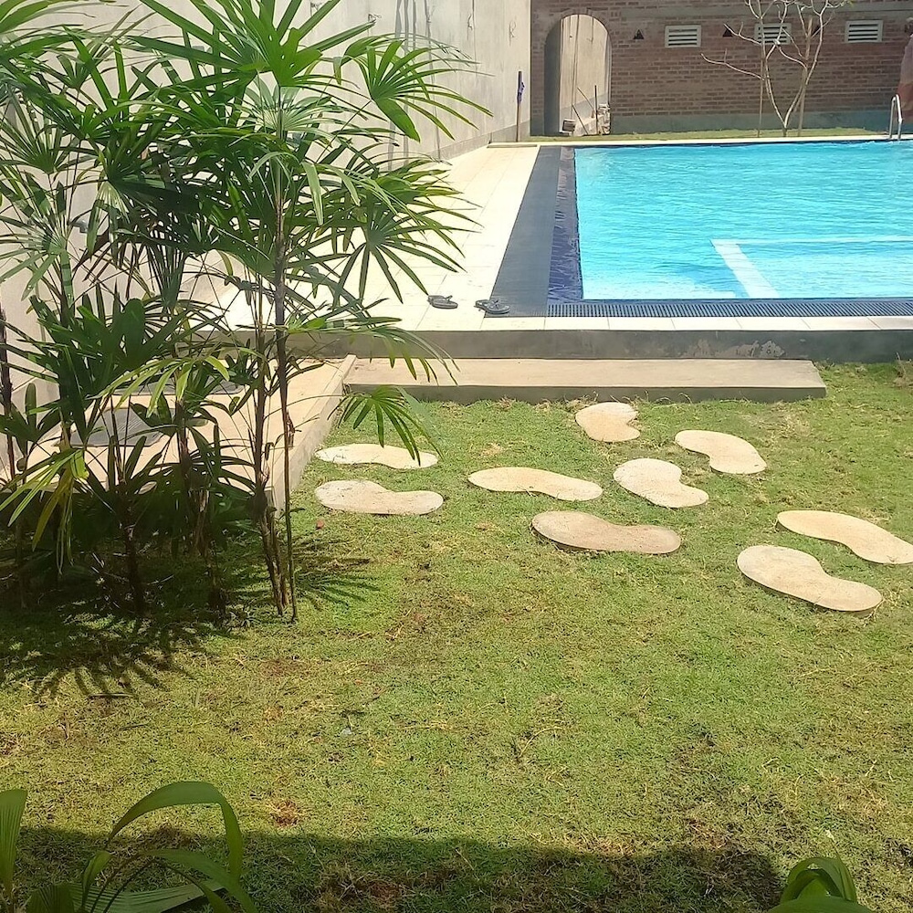 Ocean View Guesthouse 33/36