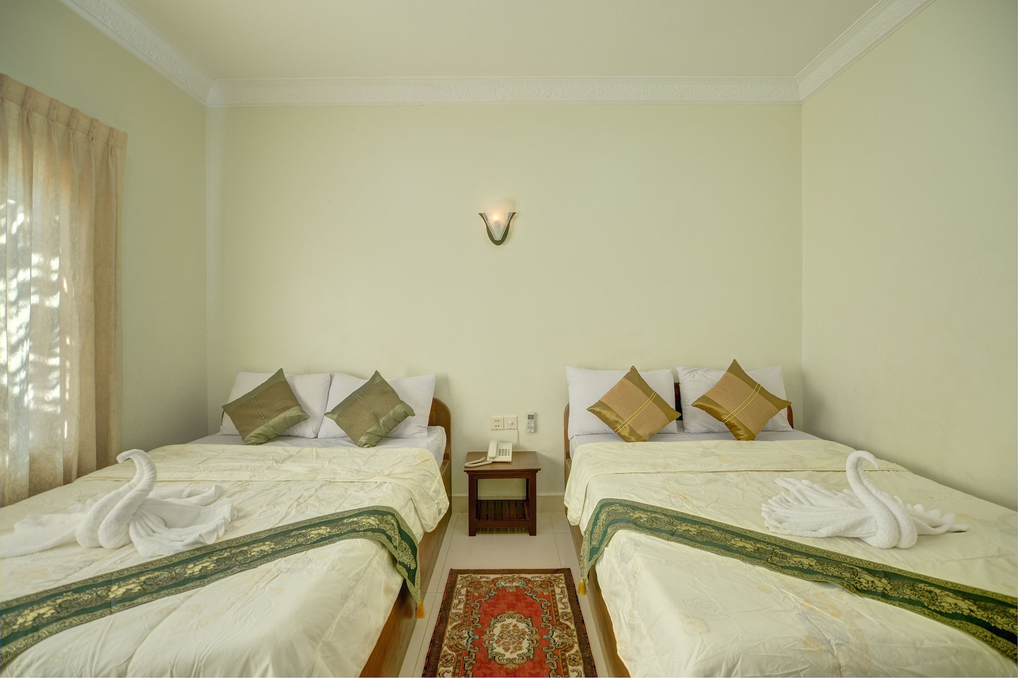 STANDARD, DOUBLE BED