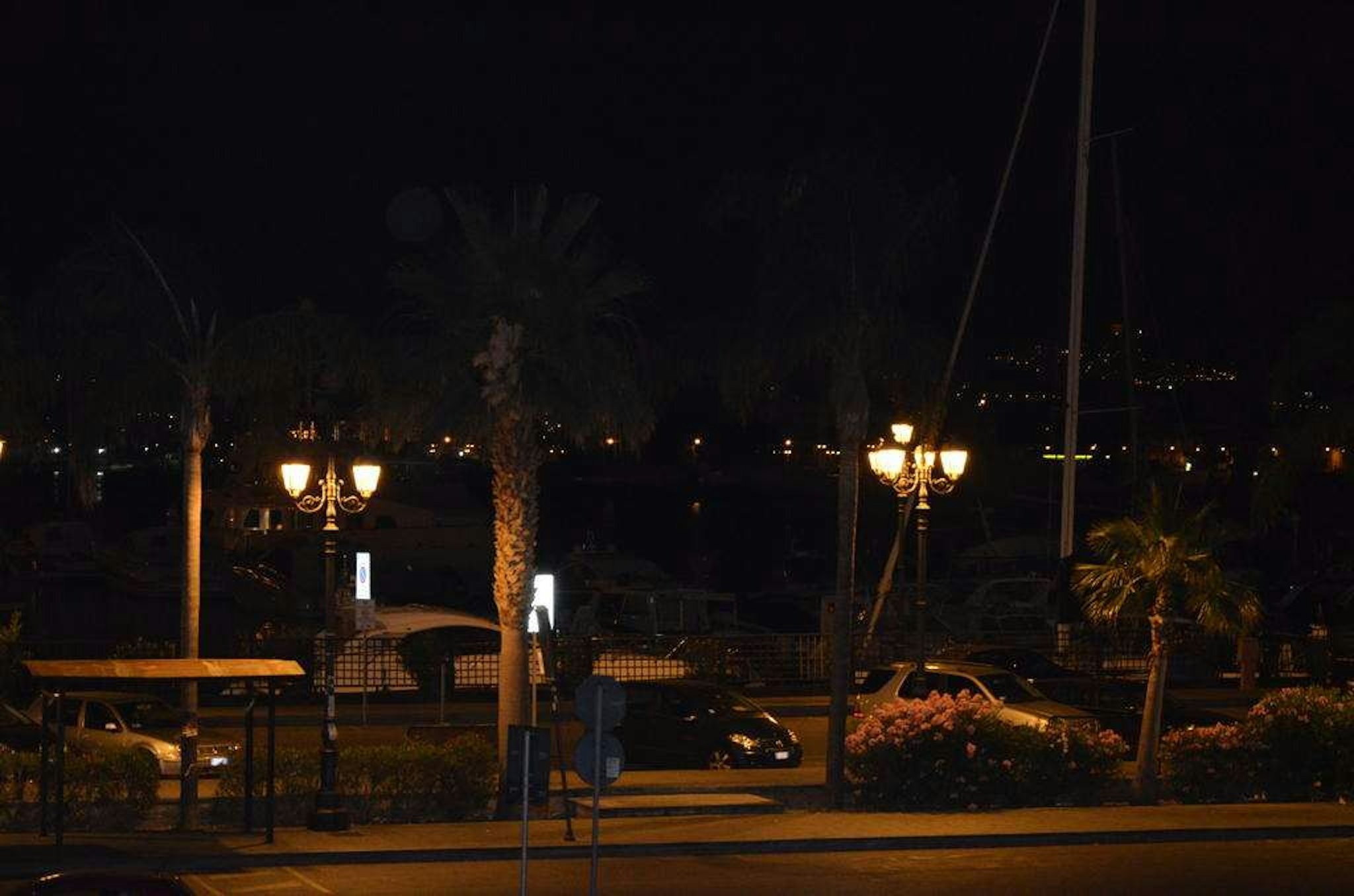 Cassisi Hotel 36/42