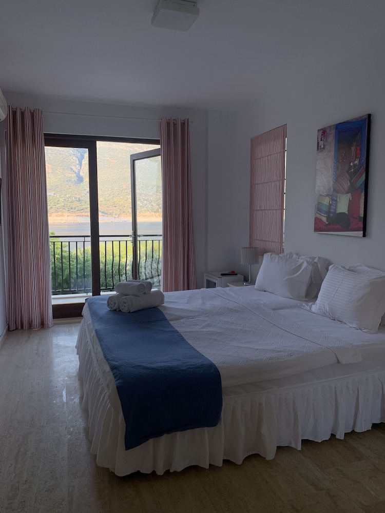 Club Barbarossa Hotel 25/75