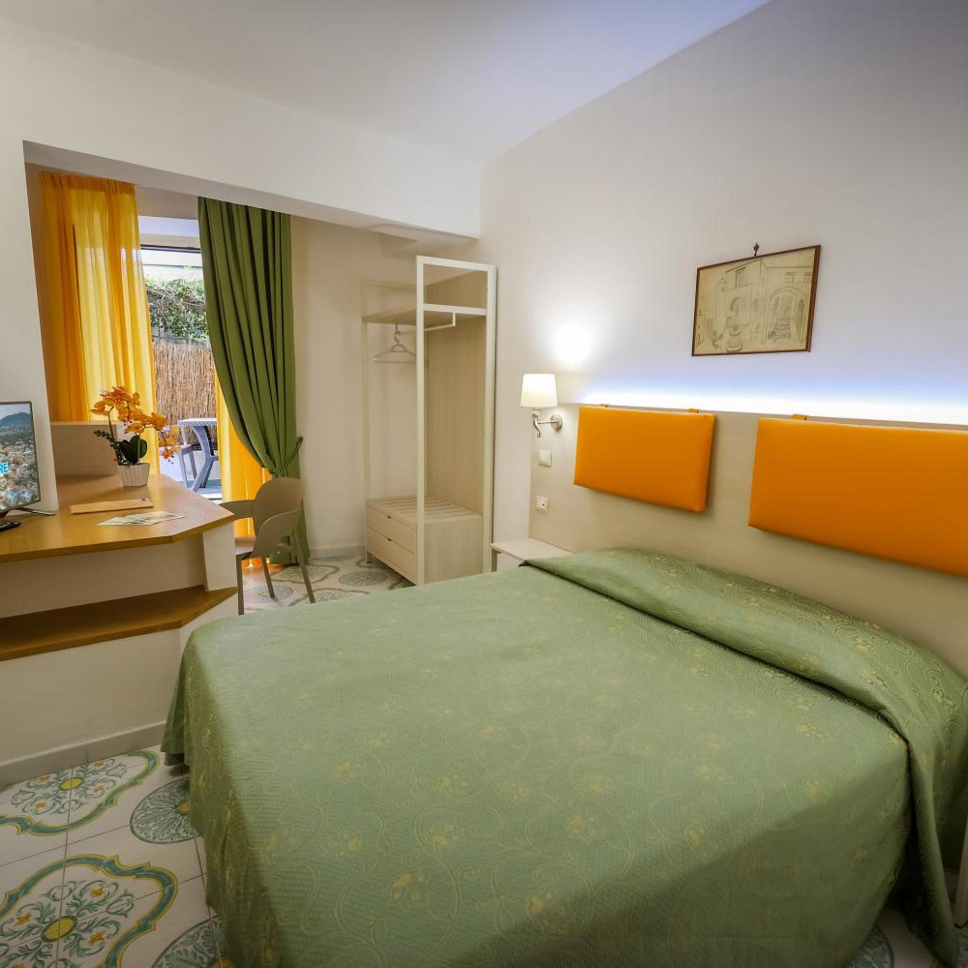 Economy, Basement, Double Bed