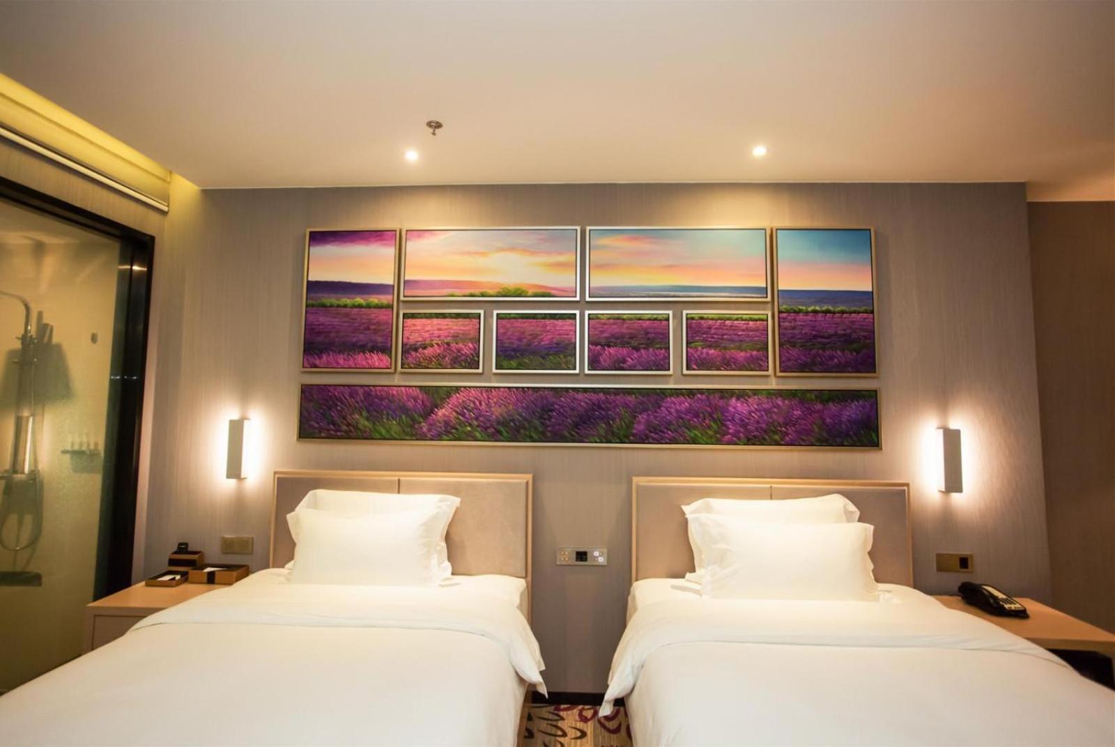 Lavande Hotel (Xuzhou East High-speed Railway Station Jinshanqiao Development Zone) 17/55