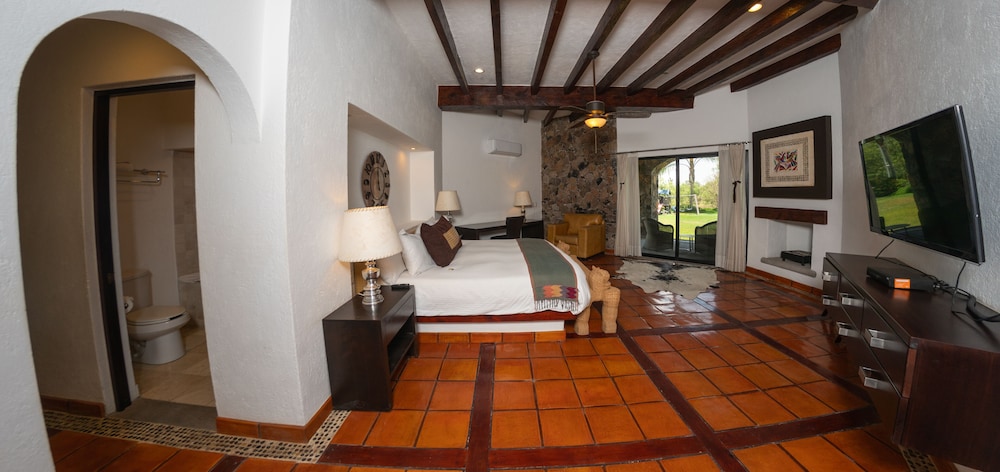 Hotel Villa Mexicana Golf And Equestrian Resort 5/27
