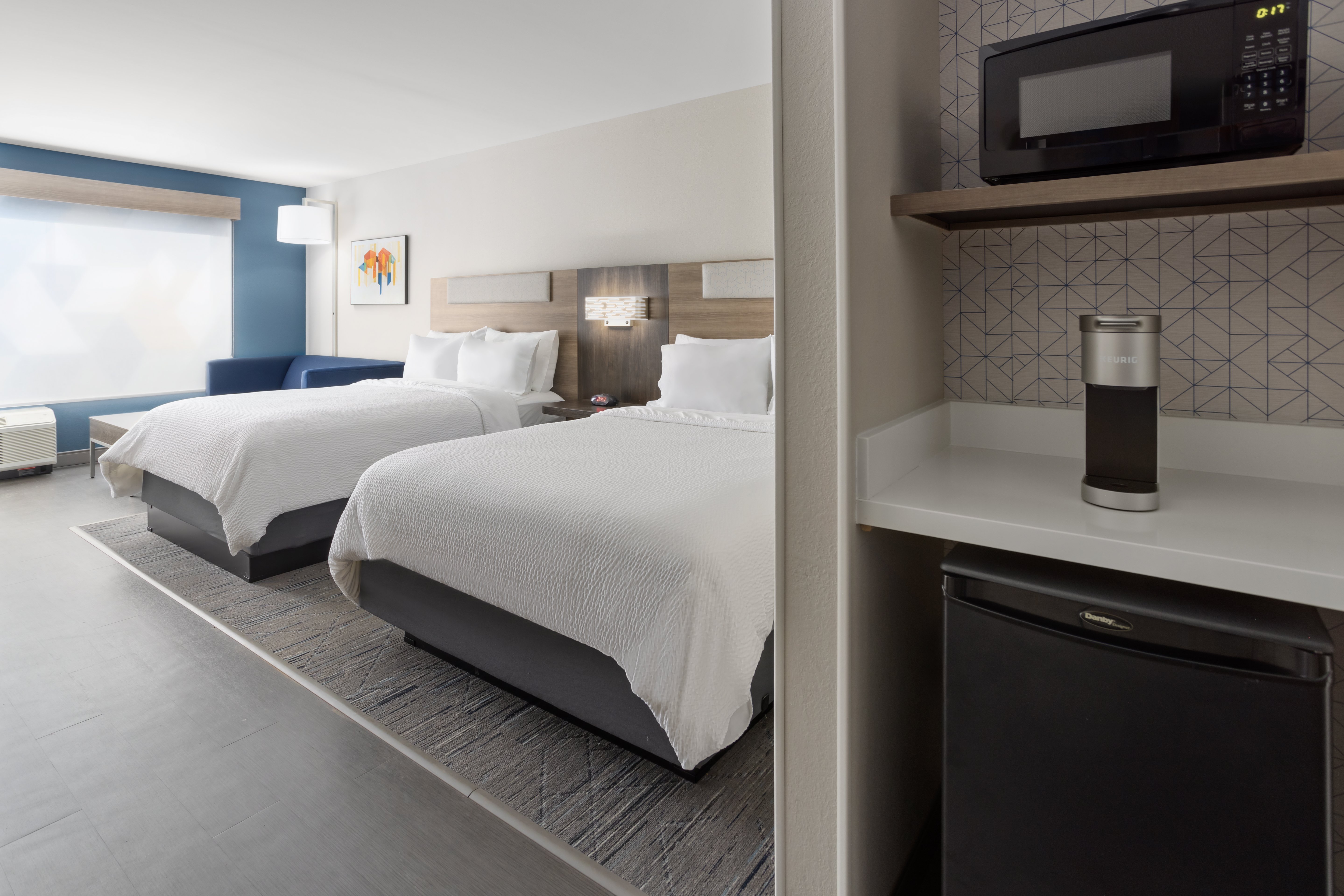 Holiday Inn Express And Suites Waynesboro East 42/42