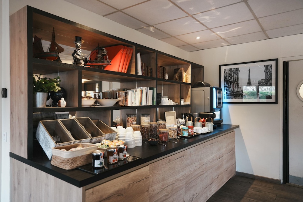 Hotel Acadie Orly Morangis 10/64