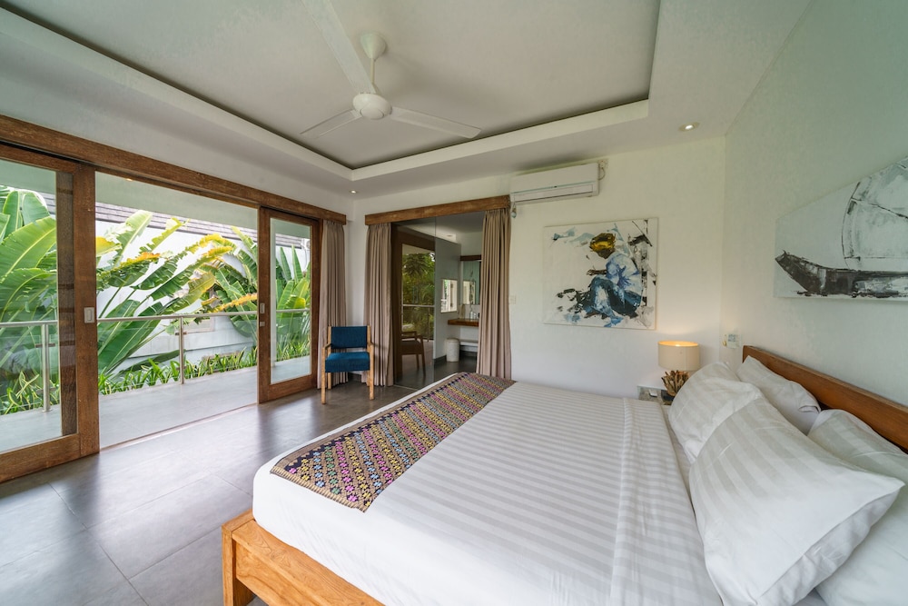 Villa Paloma 10/50