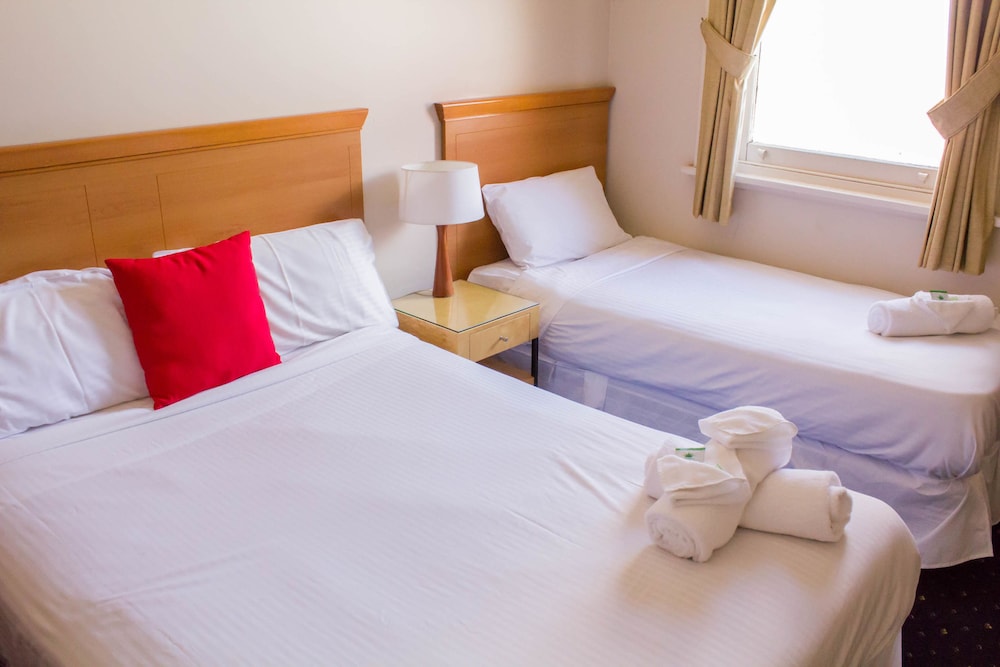 Gardners Inn Hotel 18/53