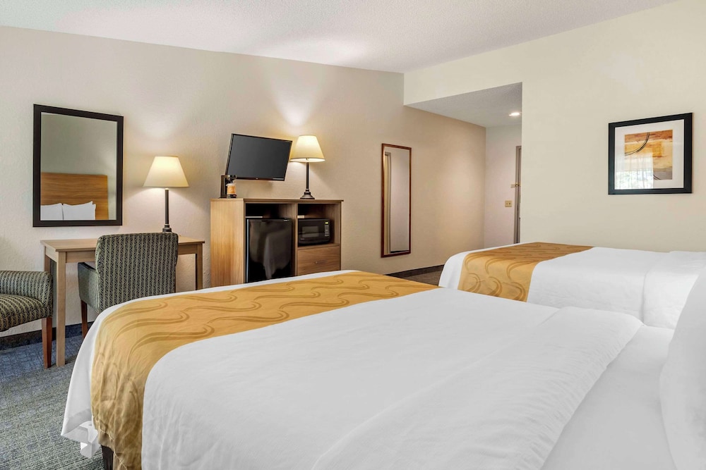 Quality Inn & Suites NRG Park - Medical Center 20/61