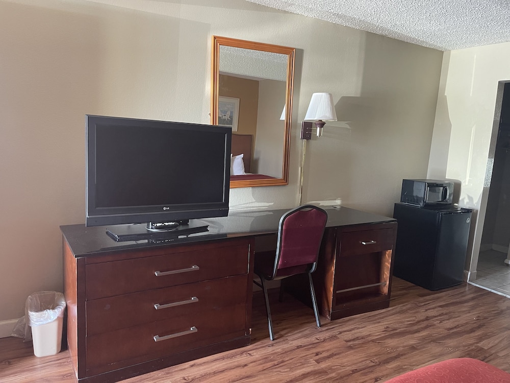 Rodeway Inn 47/58
