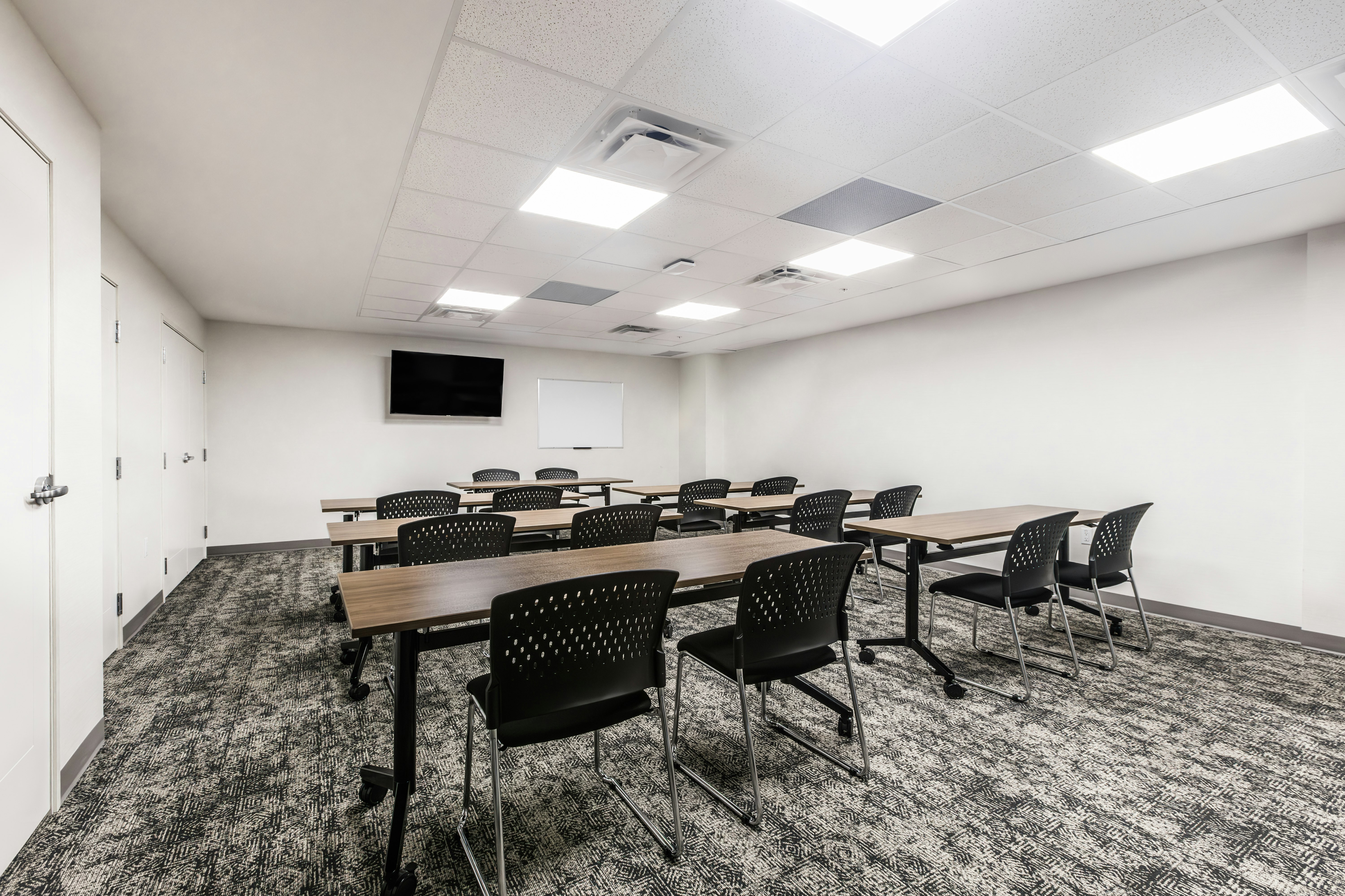 Staybridge Suites Dawson Creek by IHG 37/50