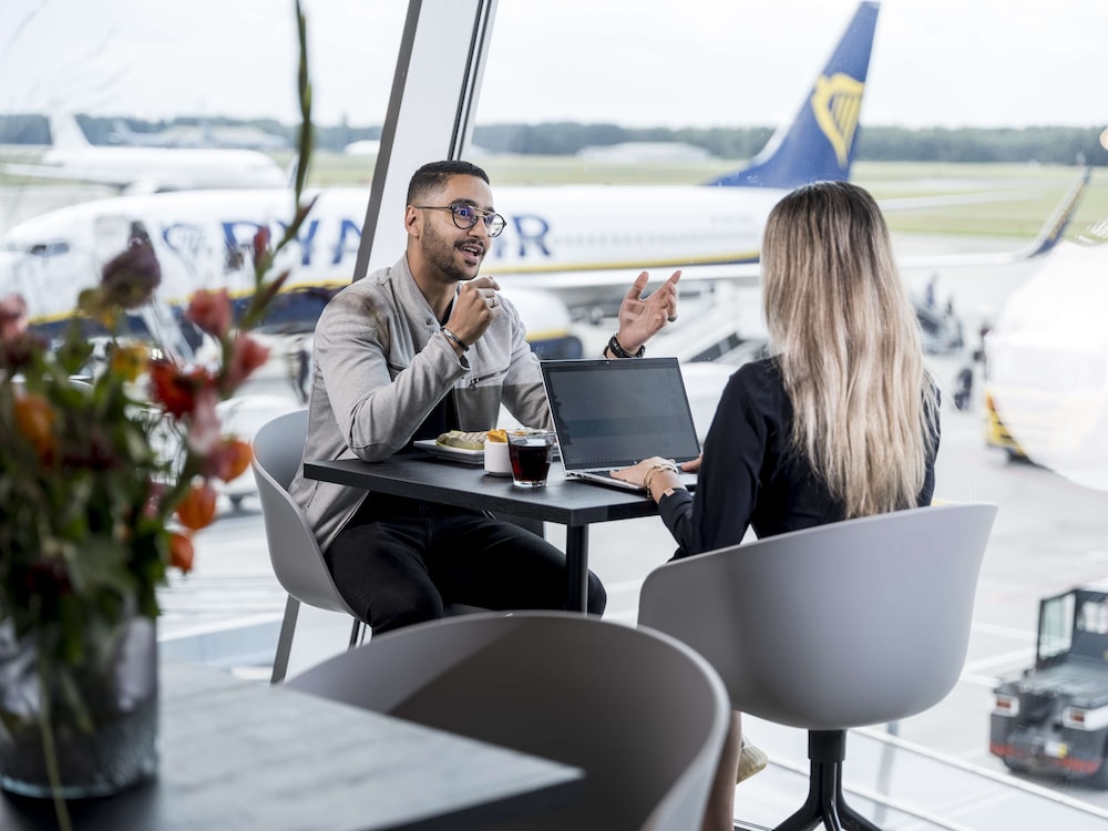TULIP INN EINDHOVEN AIRPORT 30/38