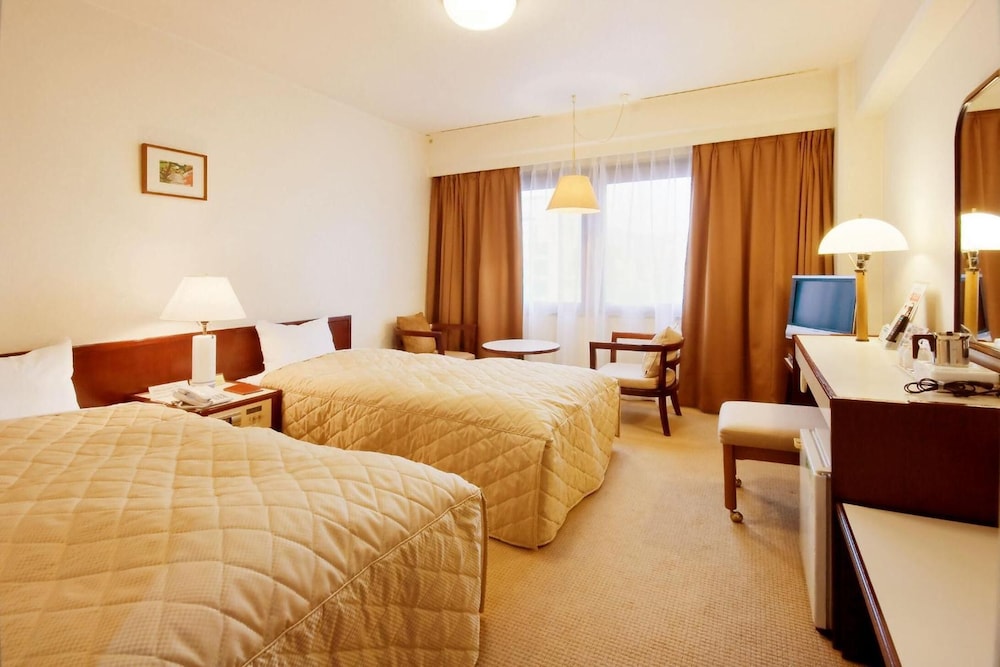 HOTEL SUNROUTE MATSUYAMA 9/45
