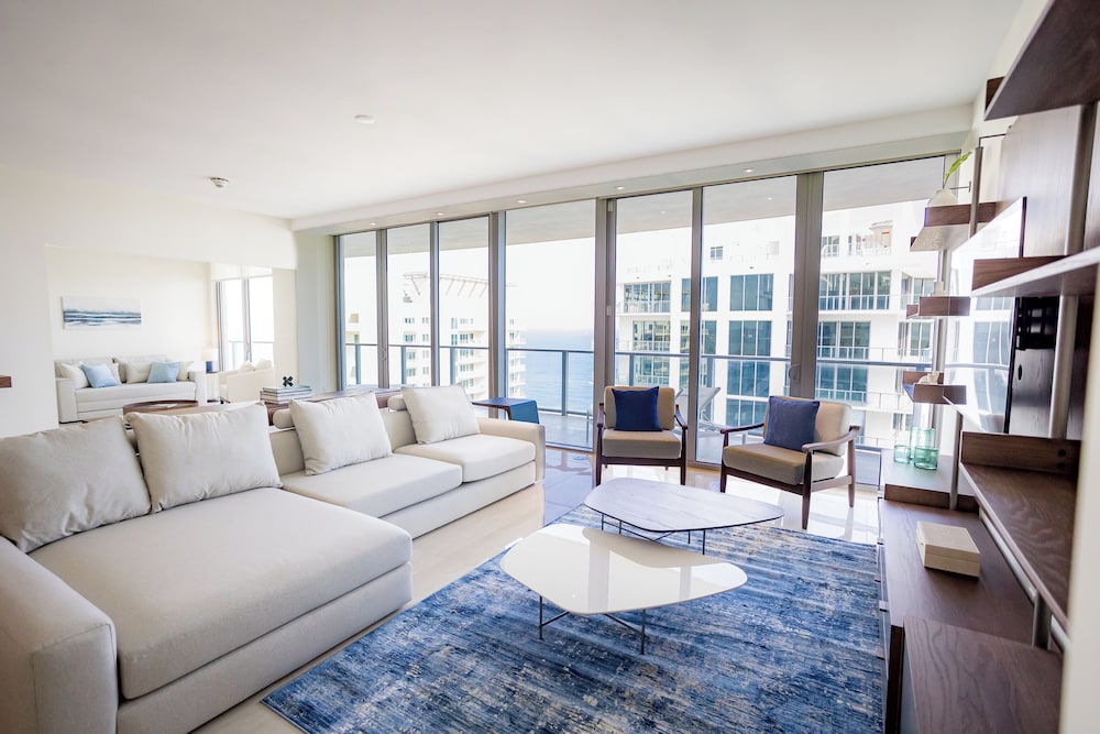 Amrit Ocean Resort & Residences - Singer Island 28/42
