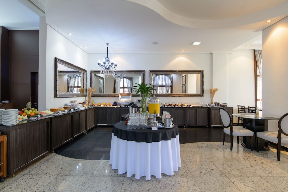 Faro Hotel Taubate 37/50