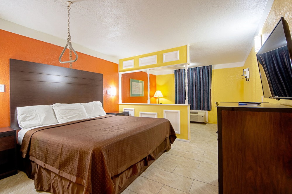 Economy Inn Suites 9/44