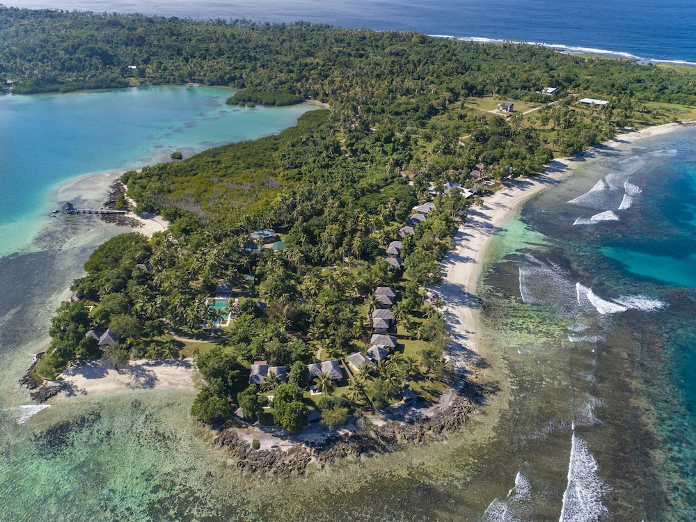 ERATAP BEACH RESORT 44/50