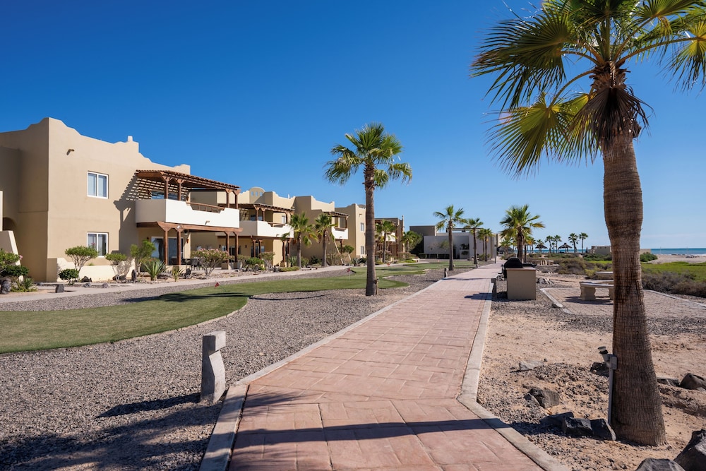 Laguna Shores Resort 42/49