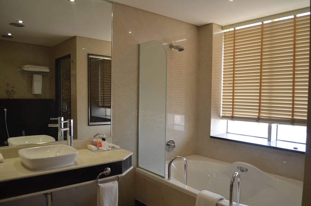 رامادا(EASTYARD Khobar – Hotel) 41/45