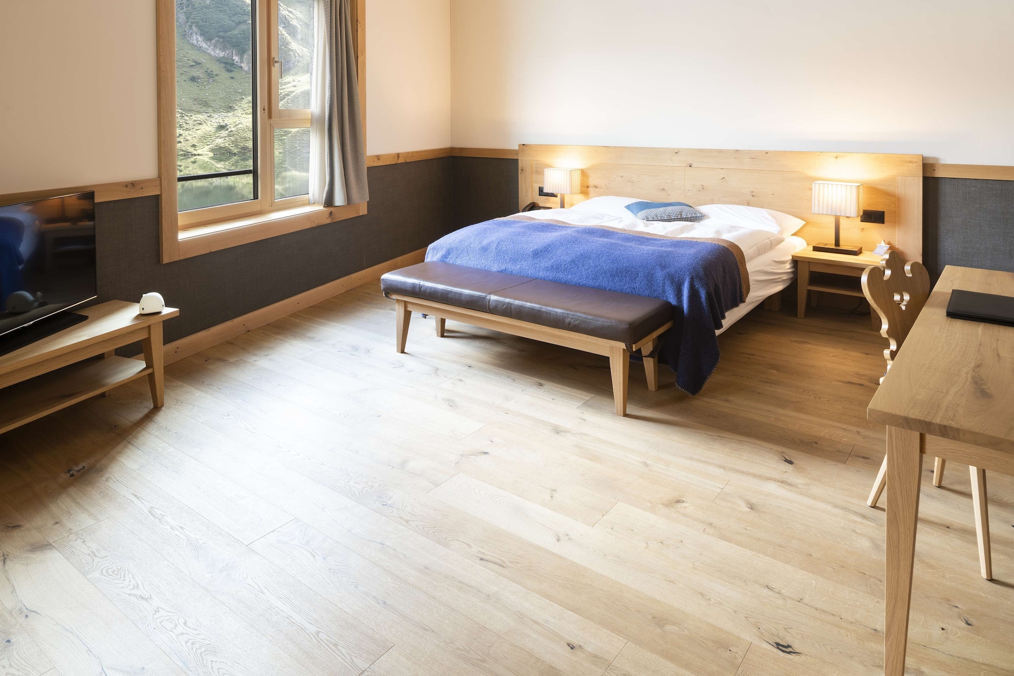 Junior Suite, Family, Single Bed