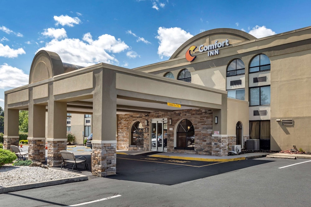 Comfort Inn Edison - New Brunswick 2/25