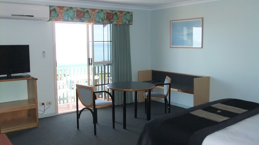 Heritage Resort Shark Bay 37/58
