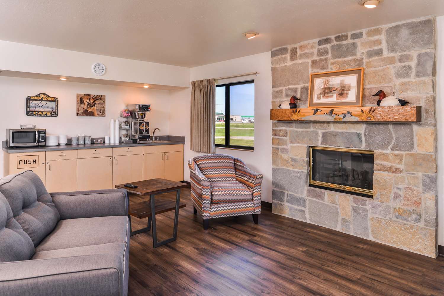 Americas Best Value Inn Missouri Valley 19/28