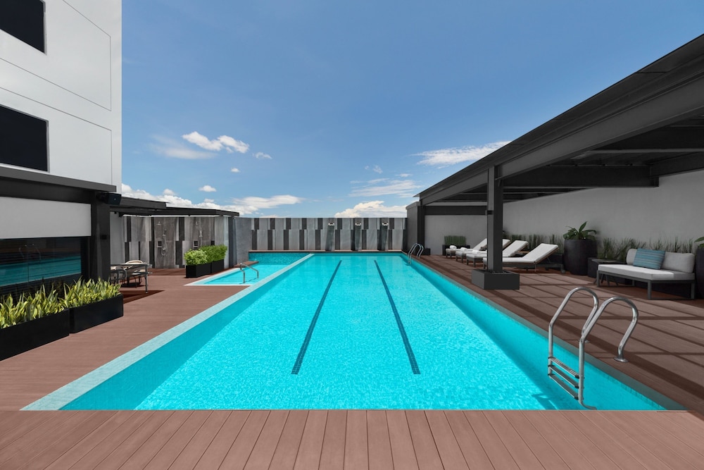 Fairfield by Marriott Cebu Mandaue City 10/22