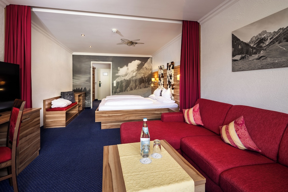 غرفة سوبيريور بسرير مزدوج، Hotel Alpenhof 3/5
